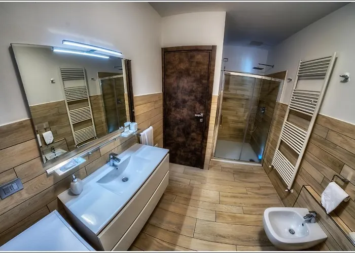 Tadi Laro Luxury Relax Comer Colico Appartement