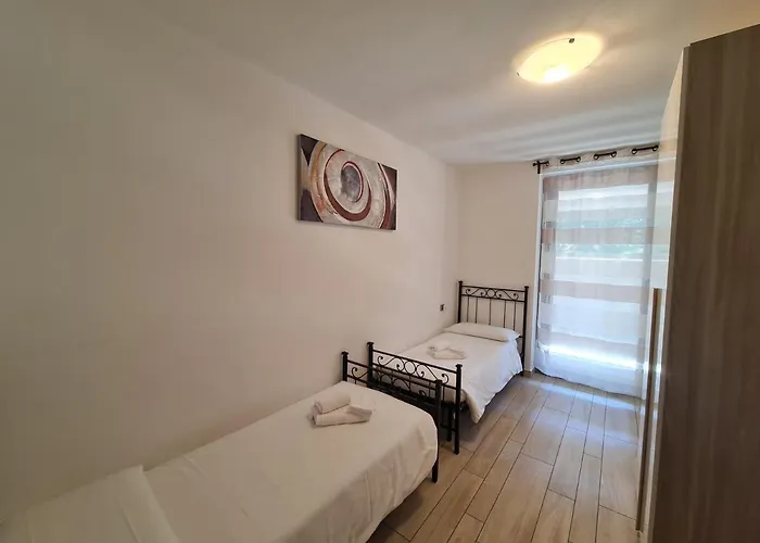 Tadi Laro Luxury Relax Comer Colico Апартаменты Carriola